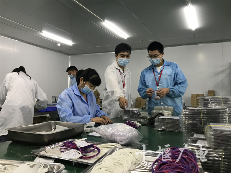 新兴产业成十堰工业经济发展新亮点 年实现产值超200亿元